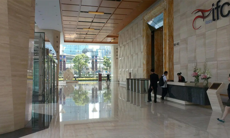 上海陸家嘴CBD國(guó)金大廈辦公室裝修